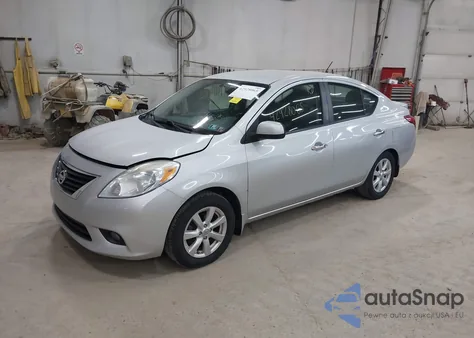 2013 Nissan Versa 1.6 Sl z USA, uszkodzony, nr VIN 3N1CN7AP8DL861859